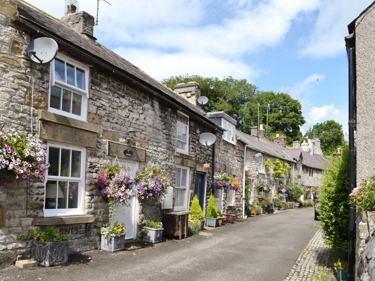 Ash Cottage Tideswell Exterior photo